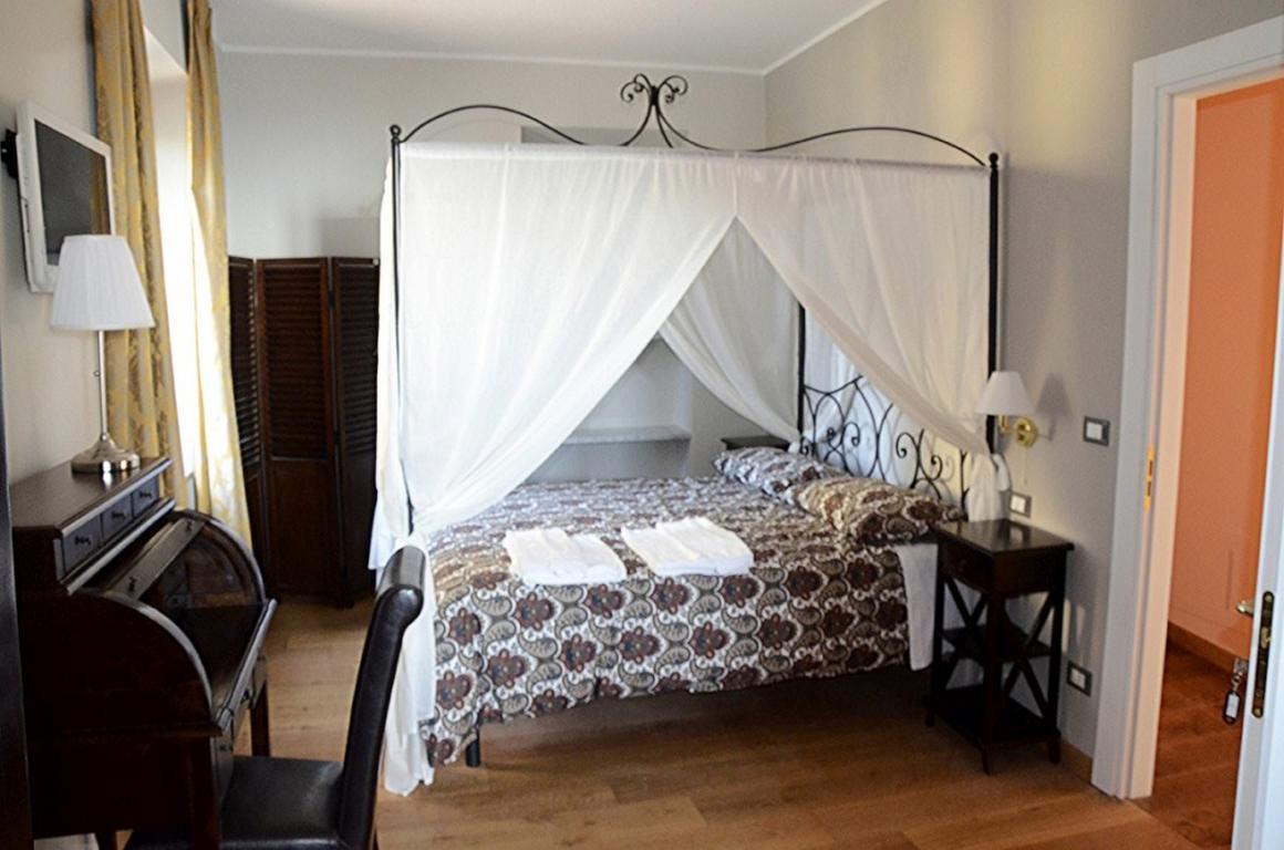 Relais Ristorante Sanfront Ξενοδοχείο Ponzone Εξωτερικό φωτογραφία